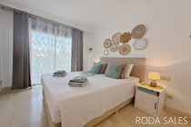 Gallery Thumbnail Image