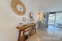 Gallery Thumbnail Image